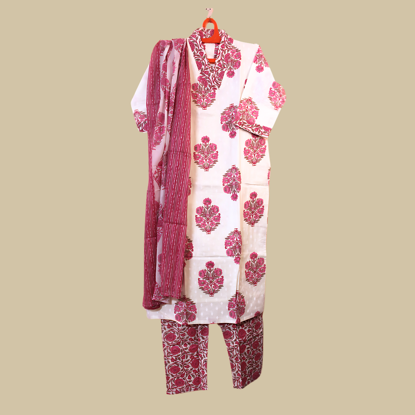 Rose Vanilla Bloom - Complete 3-piece Suit set