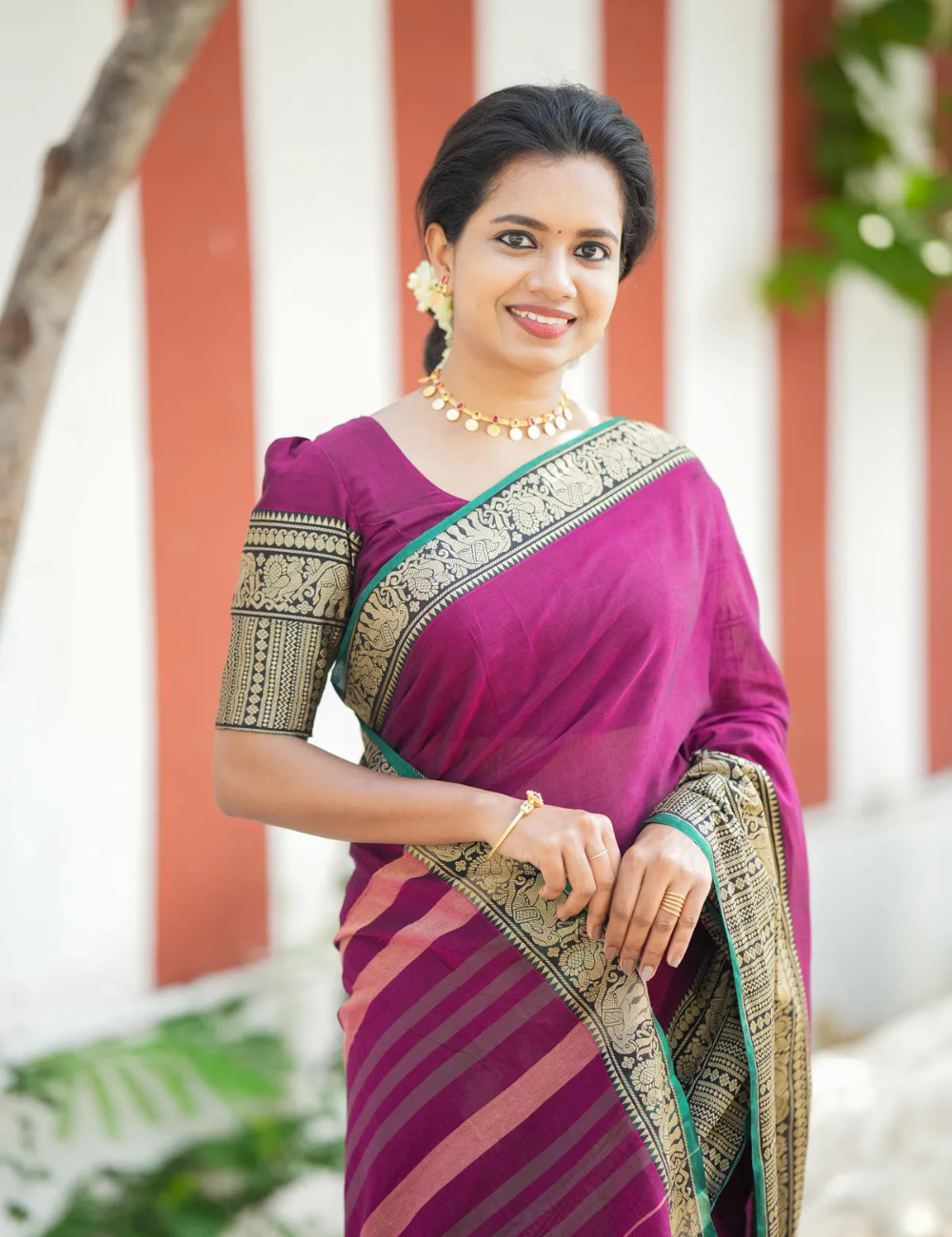 Narayanpet Big border saree – Dark Pink
