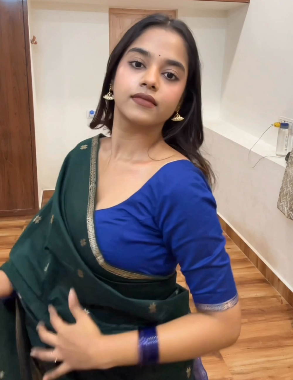 Bottle Green and Blue - Silk cotton Handloom Saree