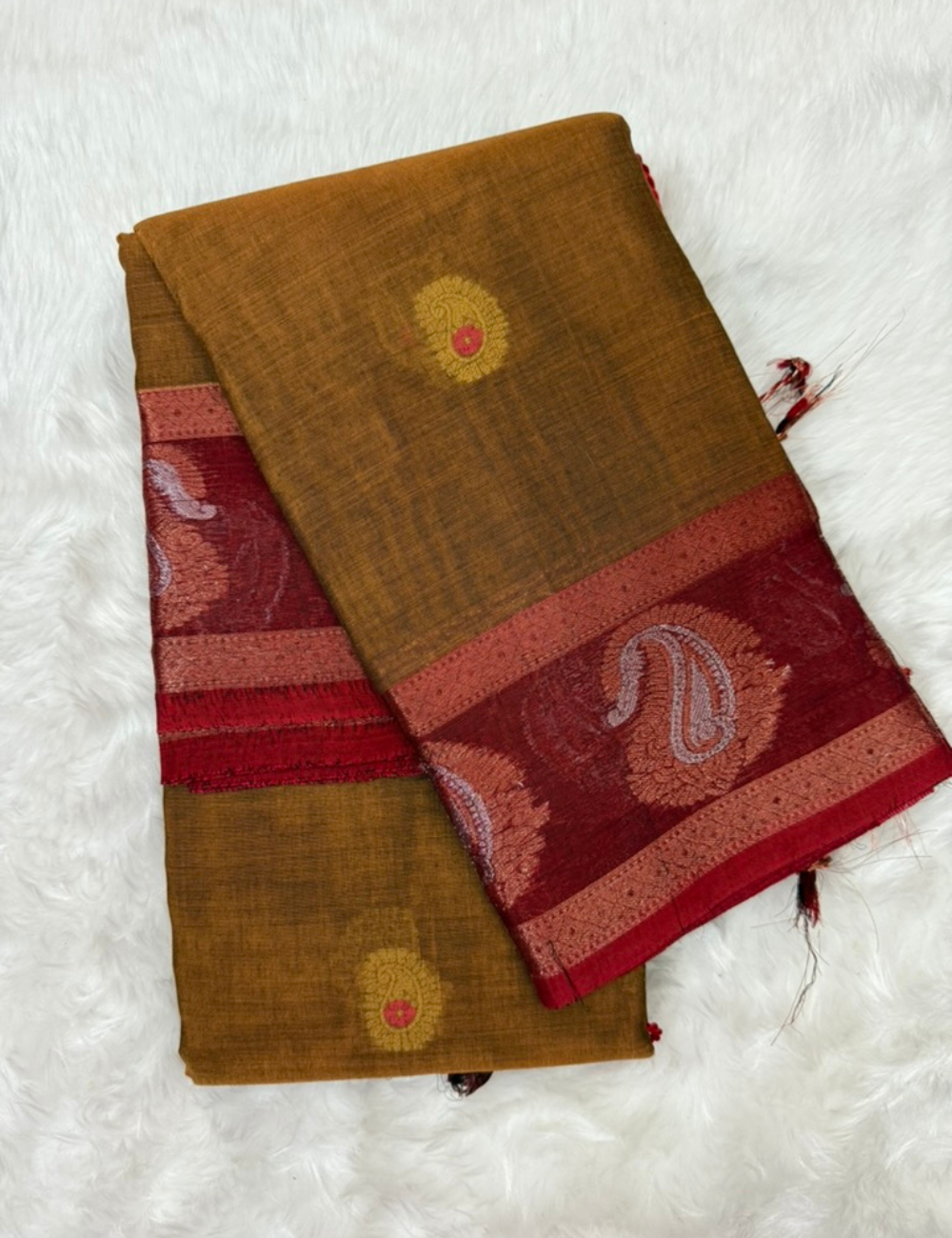 Honey Dew Valainaar Handloom Silk Saree