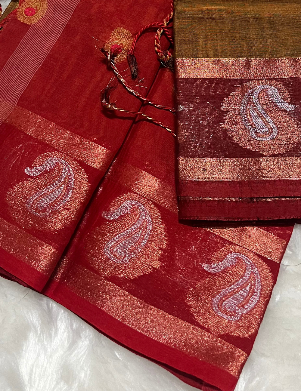 Honey Dew Valainaar Handloom Silk Saree