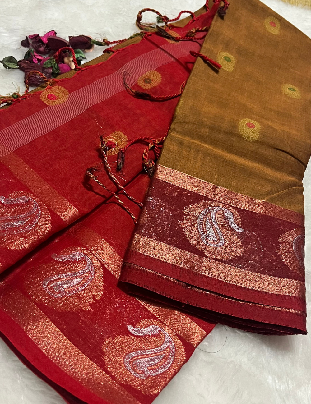 Honey Dew Valainaar Handloom Silk Saree
