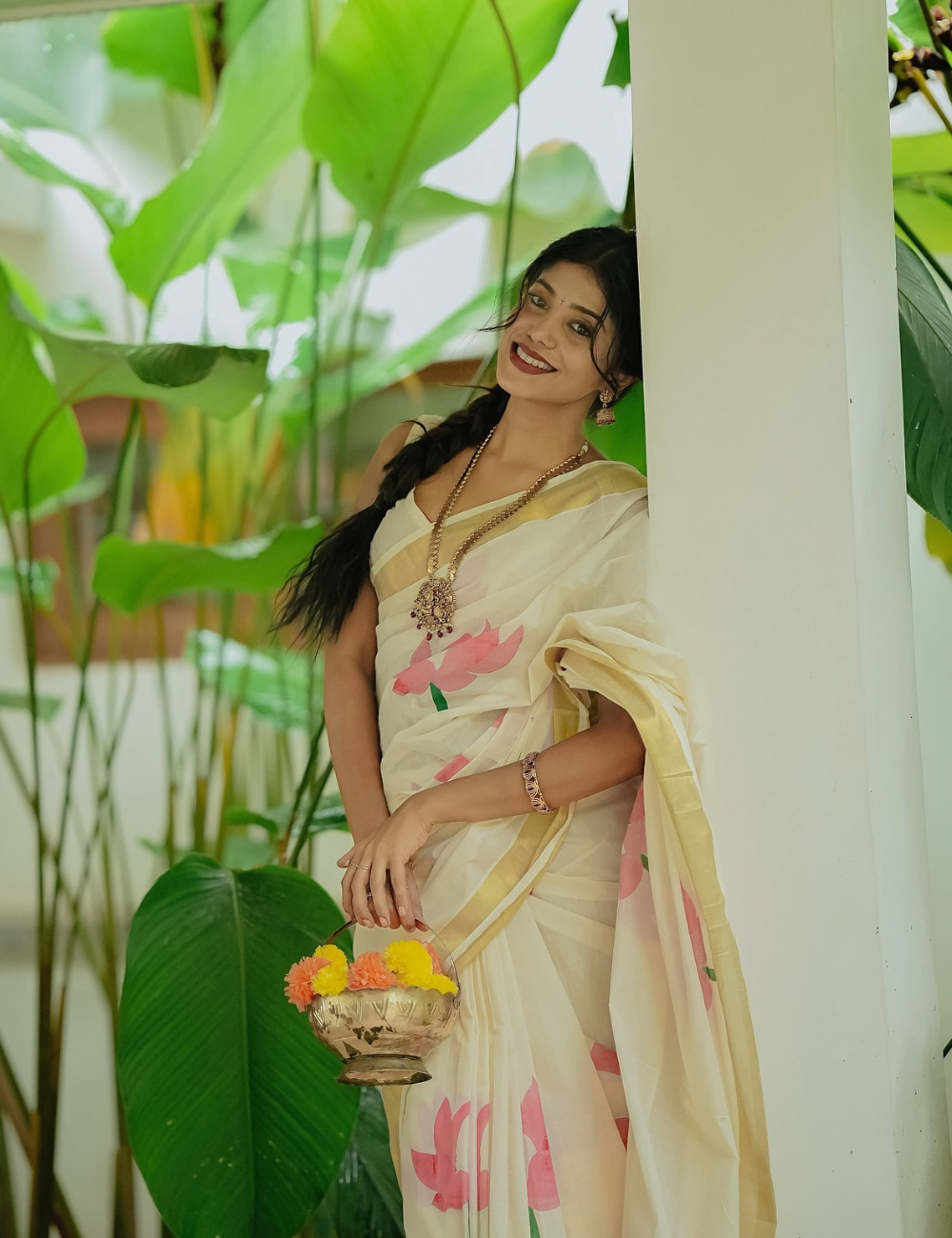 Thamarapoovu Luxe Southloom Cotton Saree