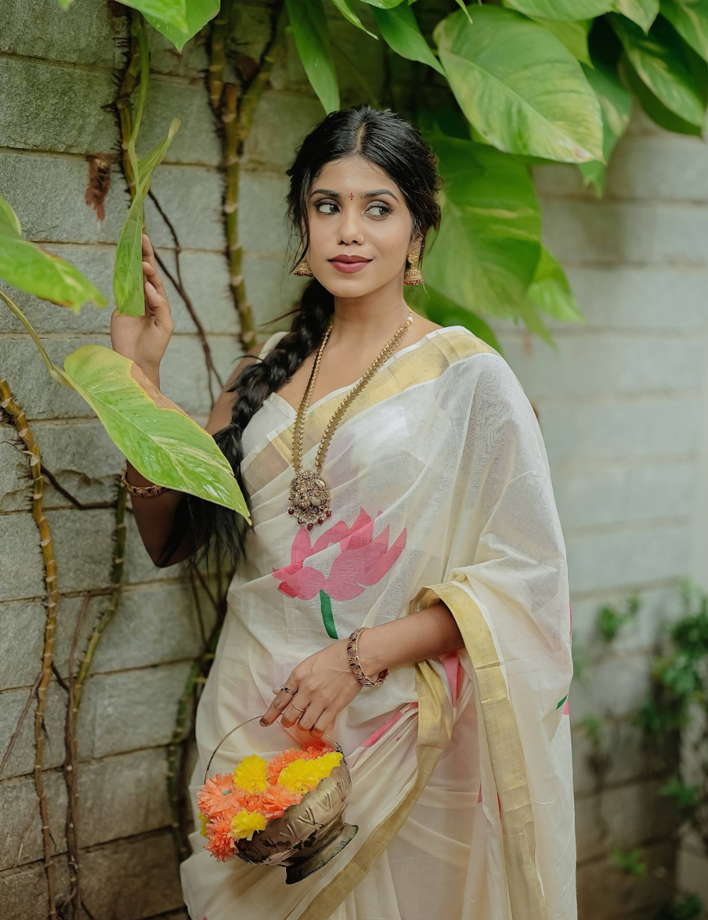 Thamarapoovu Luxe Southloom Cotton Saree