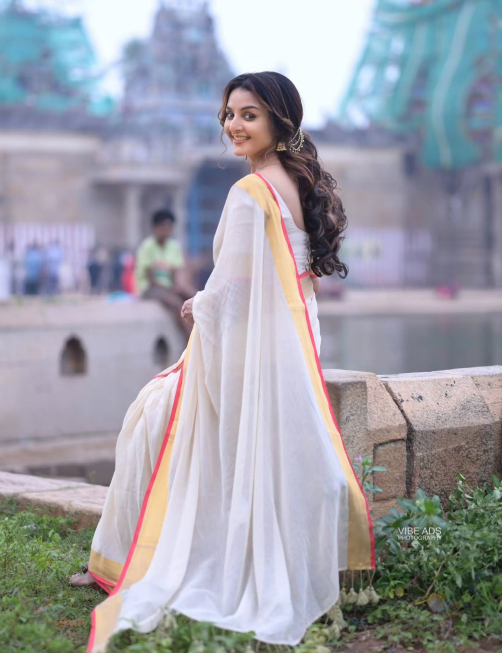 White Premium Mul cotton saree
