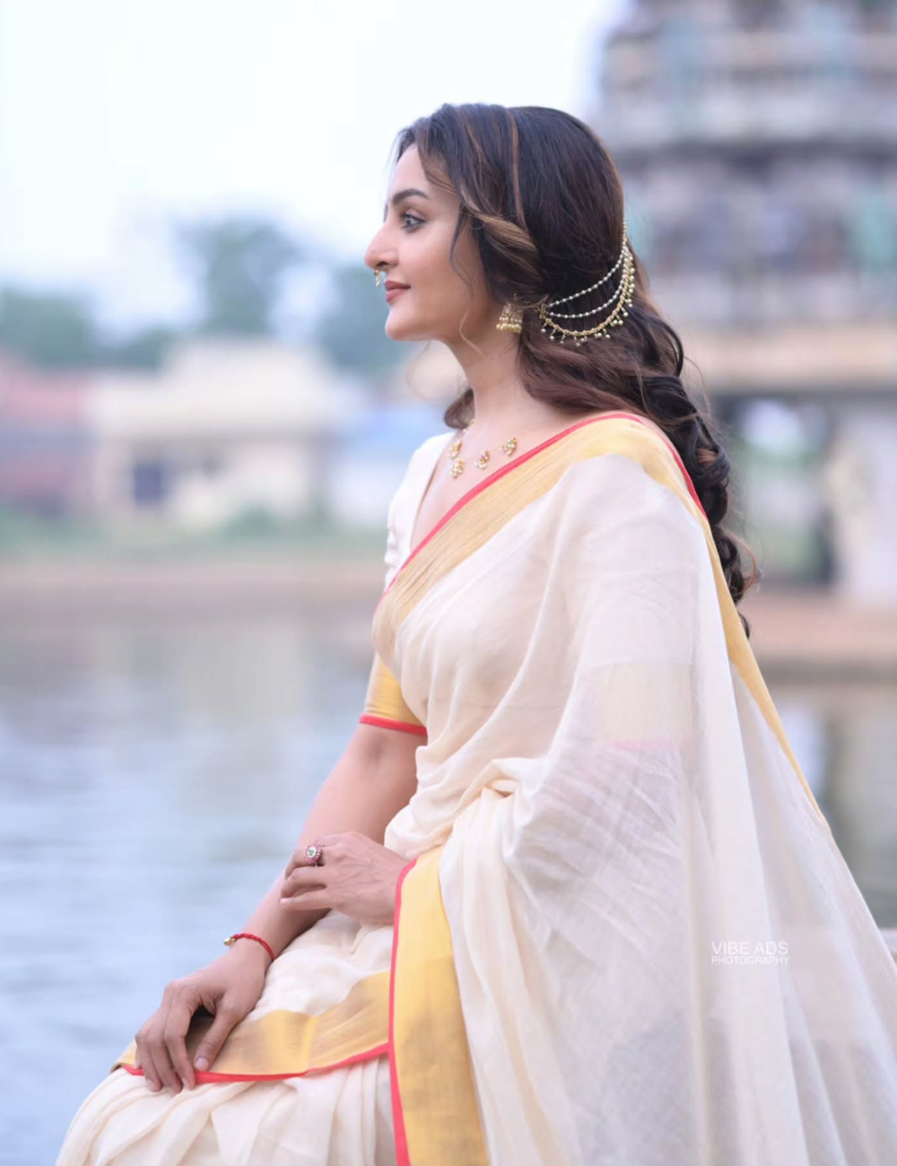 White Premium Mul cotton saree