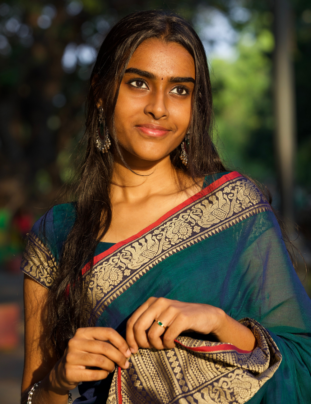 Narayanpet Big border saree – Peacock Blue