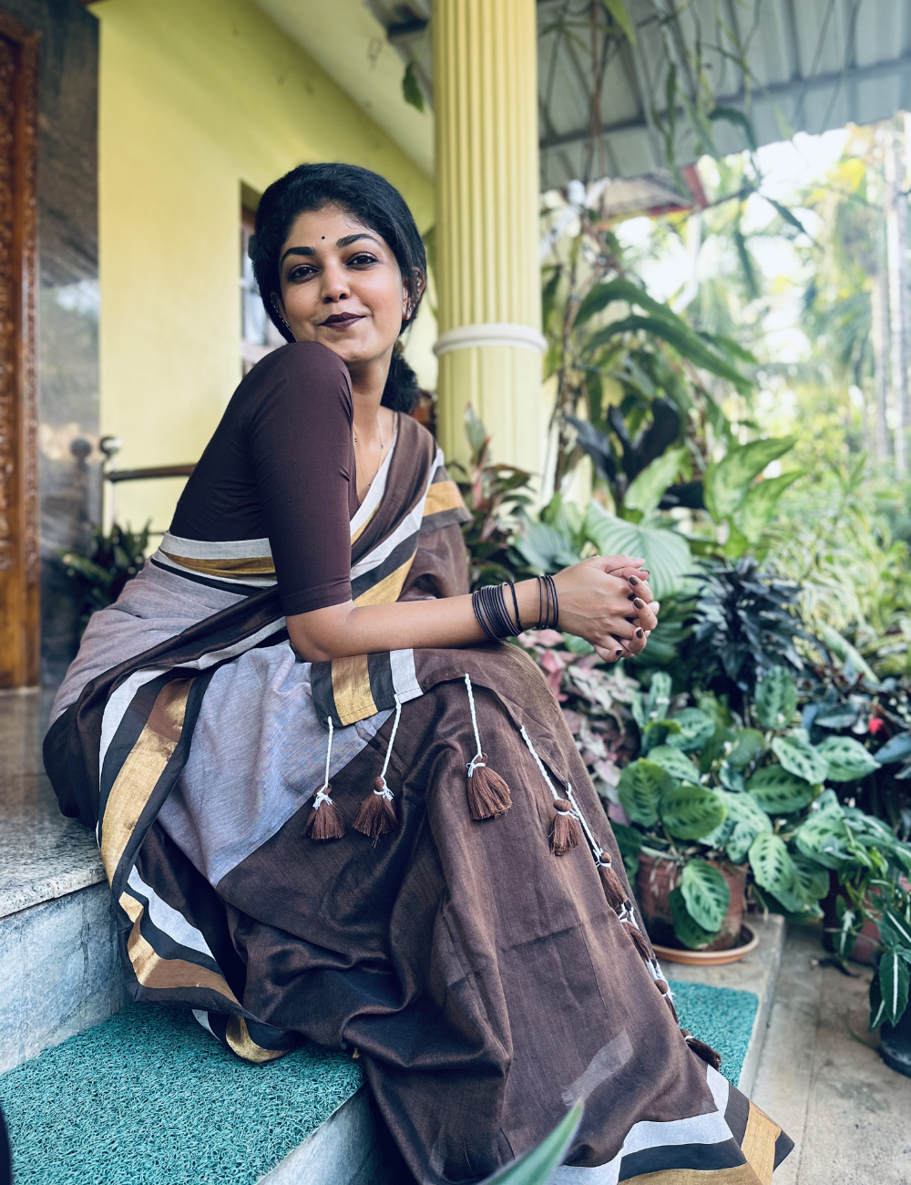 Chocolate Brown Dual coloured Mulmul Saree