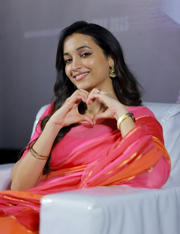 Srinidhi Shetty inspired Rainbow Mul Cotton Saree