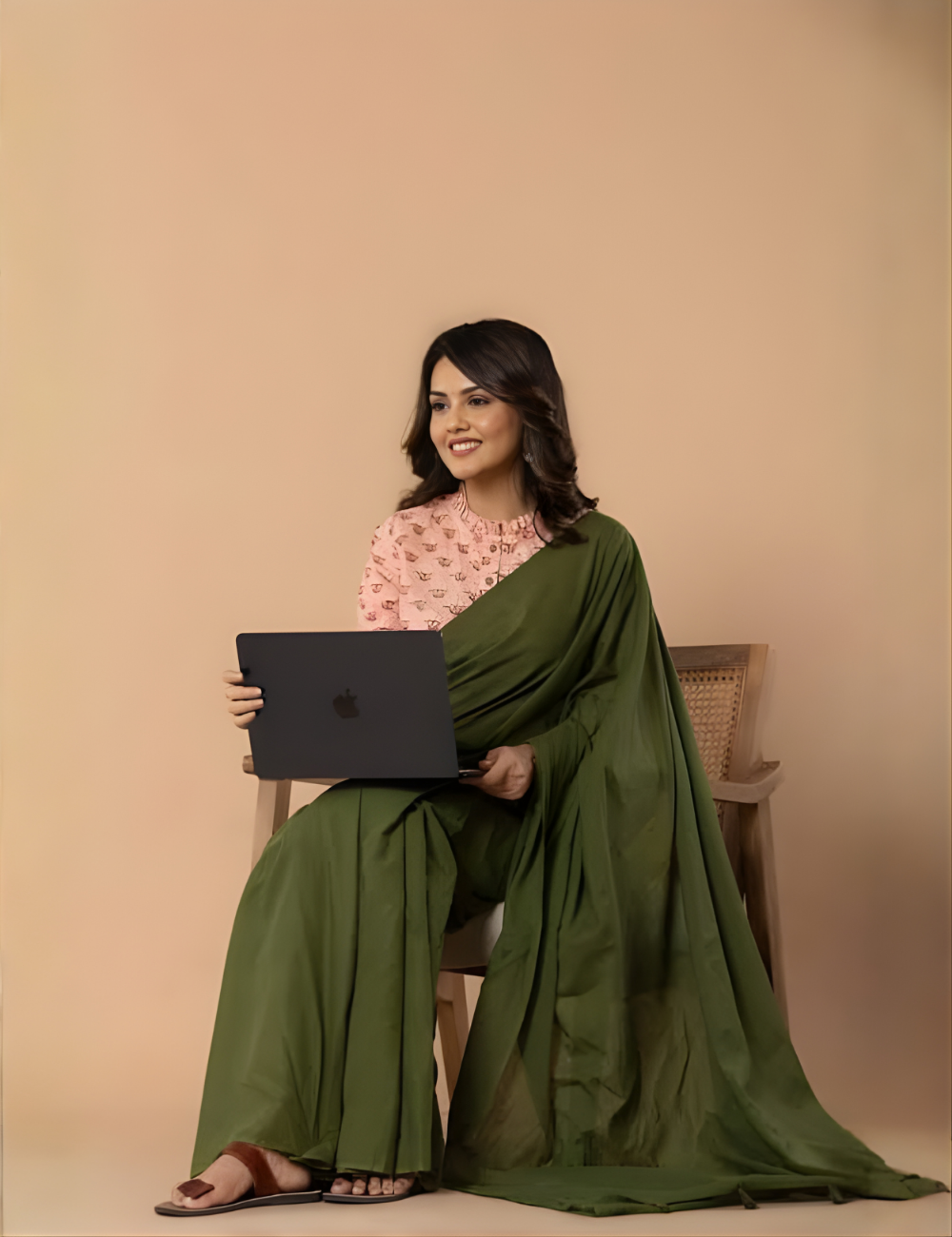 Olive Green cotton Handloom saree with White printed blouse