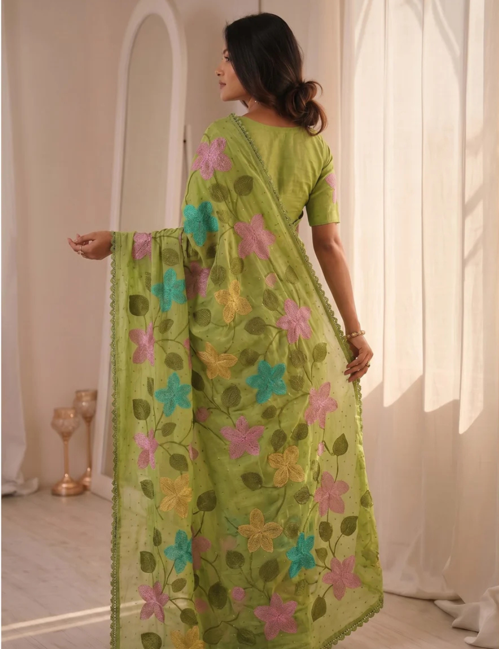 Green Viscose Saree with Floral Thread Work