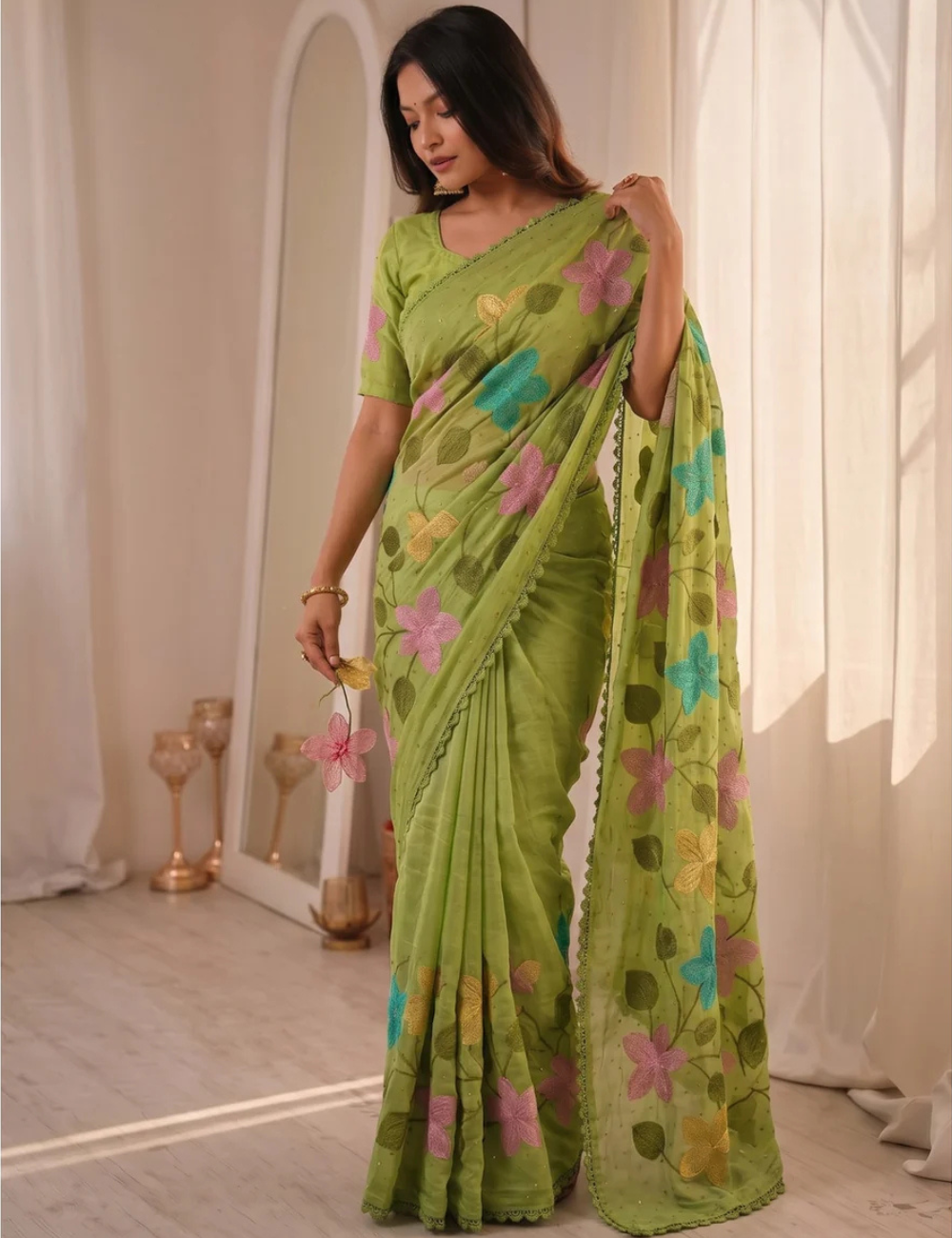 Green Viscose Saree with Floral Thread Work