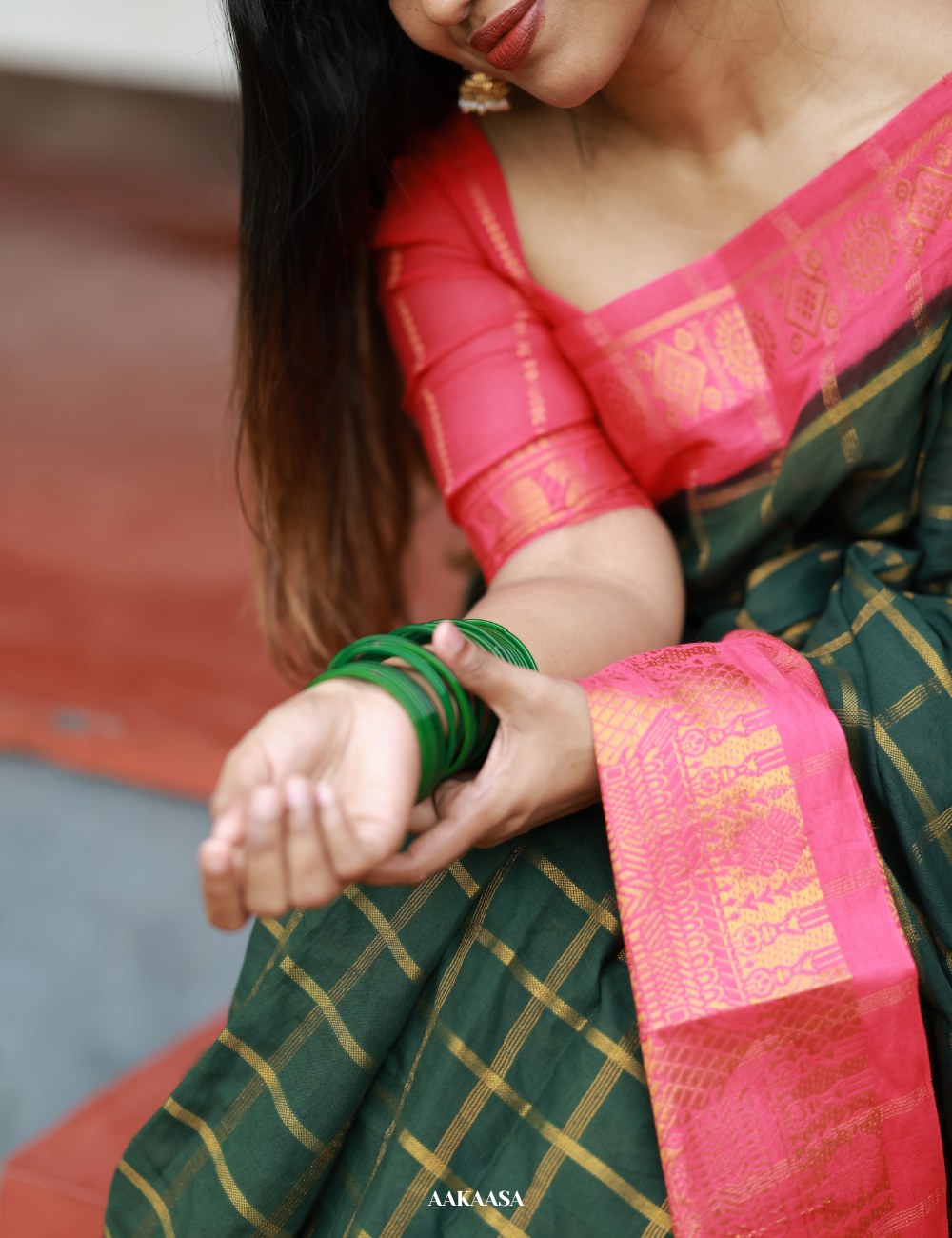 Bottle Green Temple Gopuram Sungadi Cotton Saree
