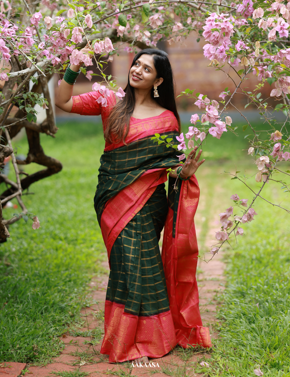 Bottle Green Temple Gopuram Sungadi Cotton Saree