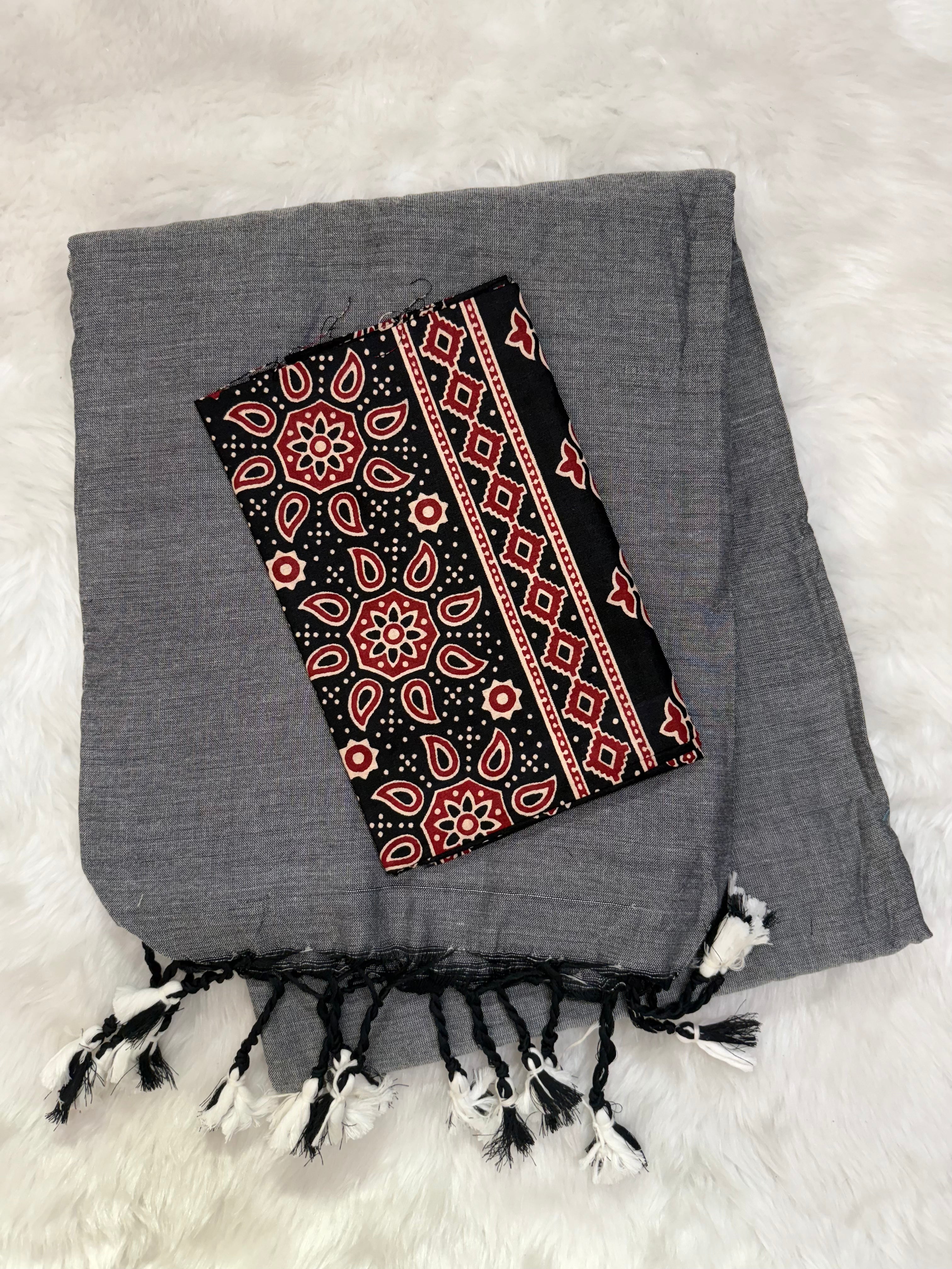 Grey cotton Handloom saree with Black printed blouse